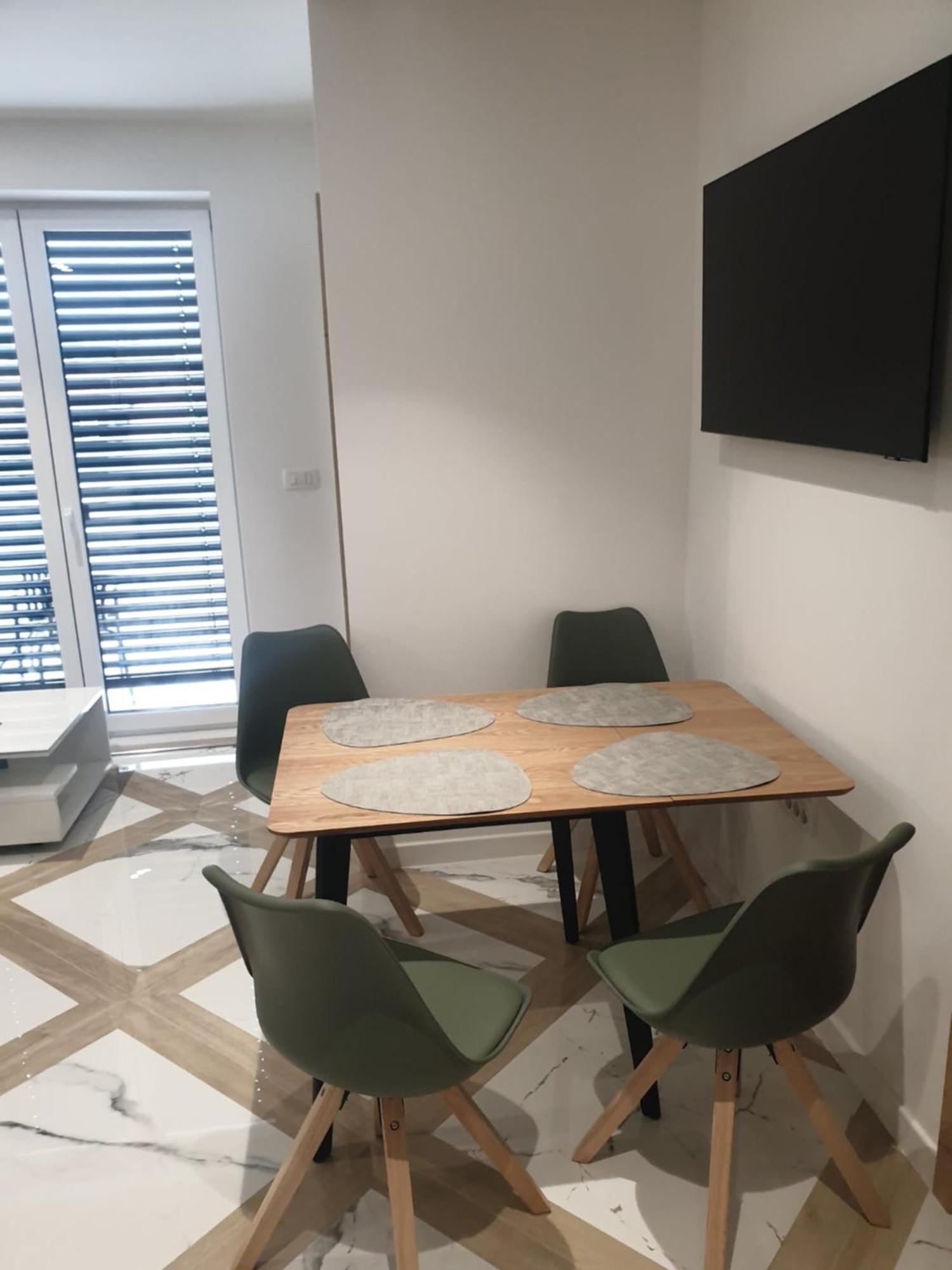 Palar Apartment Ljubljana Eksteriør billede